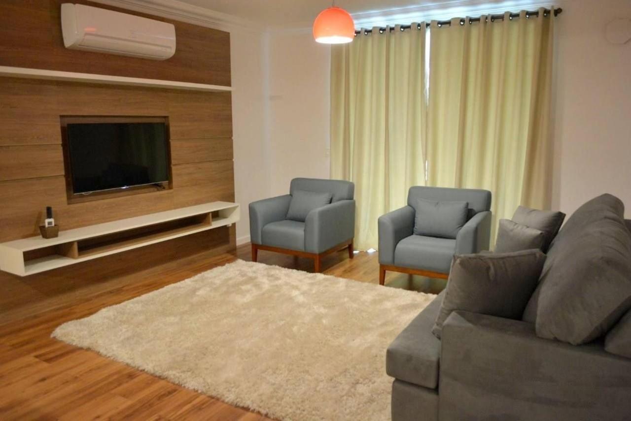 شقة Locar-In Gramado Residencial Garibaldi Centro المظهر الخارجي الصورة